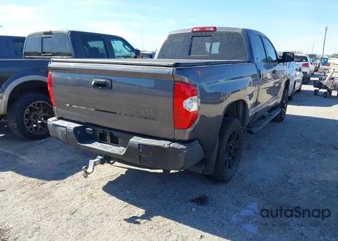 2018 Toyota Tundra Sr5 4.6L V8 z USA, uszkodzony, nr VIN 5TFRM5F15JX133905